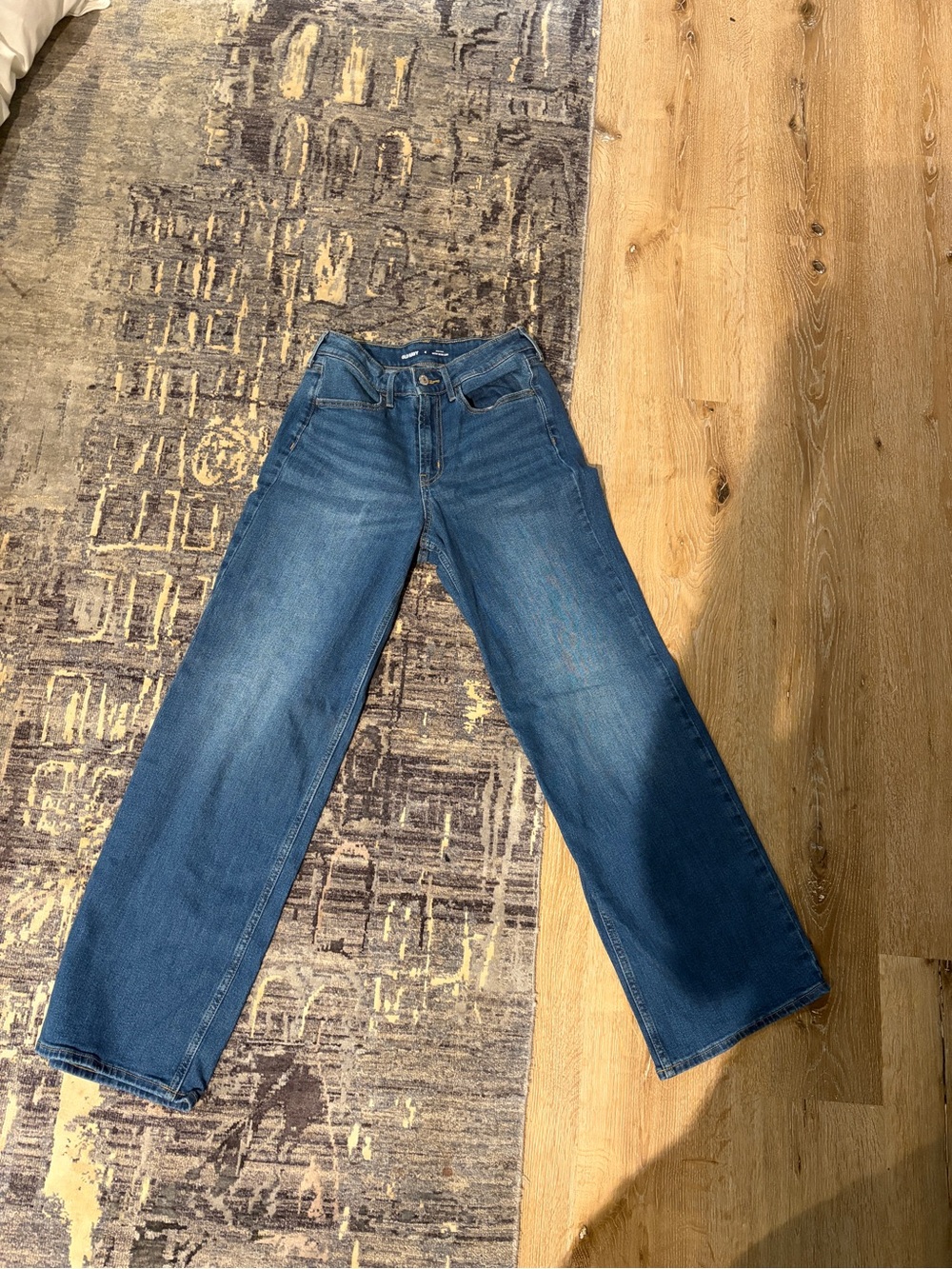 Old Navy Women's Wide-Leg Jeans in Medium Blue Denim